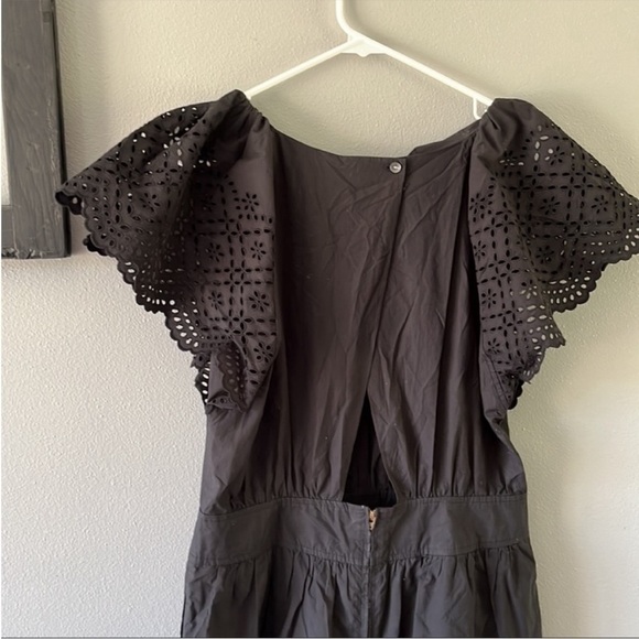 Rebecca Taylor La Vie Agatha Embroidered Eyelet Flutter Sleeve Romper - Picture 9 of 15
